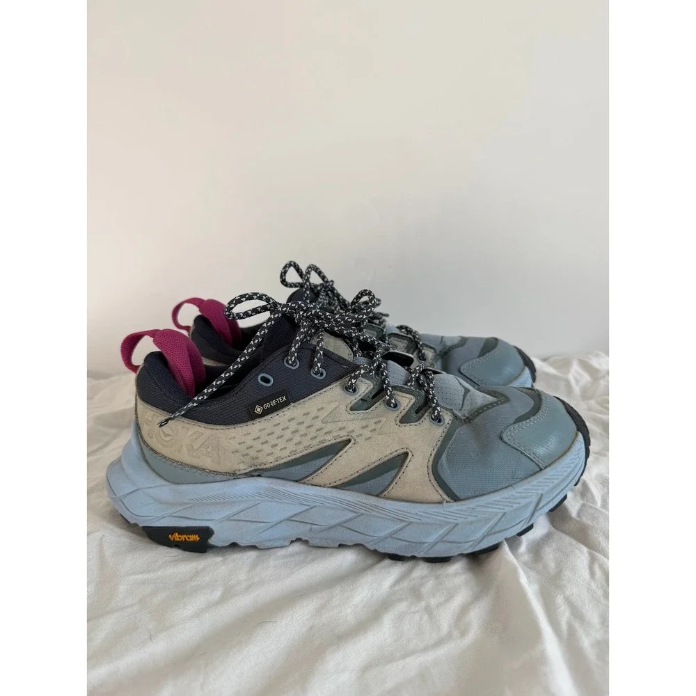 Hoka anacapa low